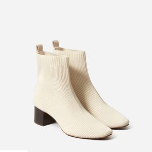 Everlane Glove Boot / Never Worn